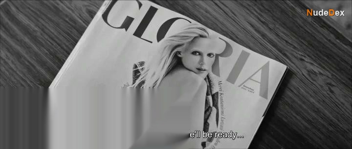 Laura Birn in Void, photo 22