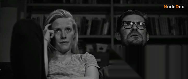 Laura Birn in Void, photo 35