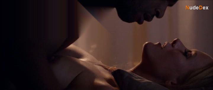 Laura Birn in Void, photo 48