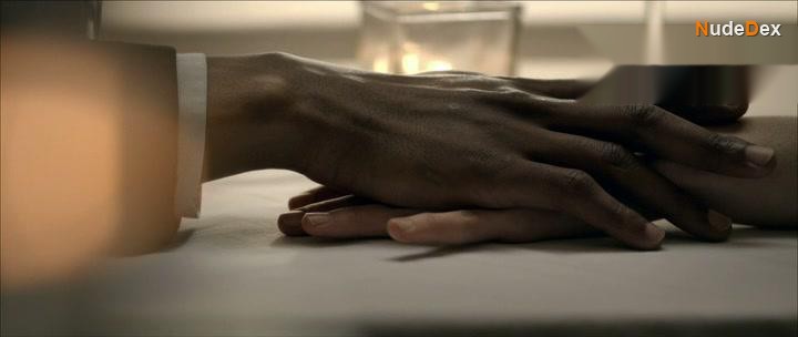 Laura Birn in Void, photo 57