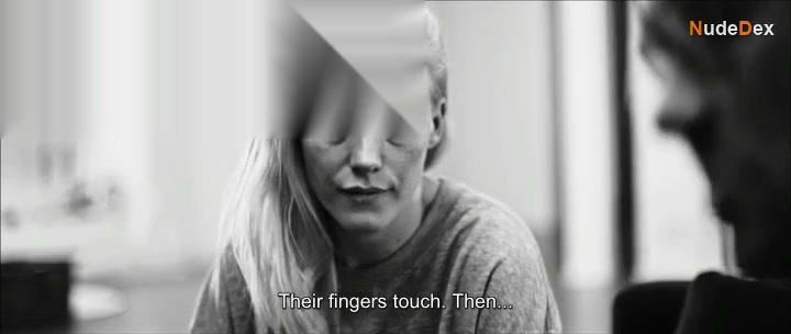 Laura Birn in Void, photo 58