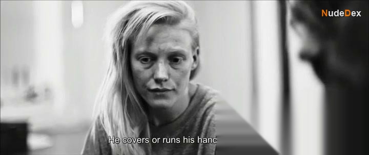 Laura Birn in Void, photo 63