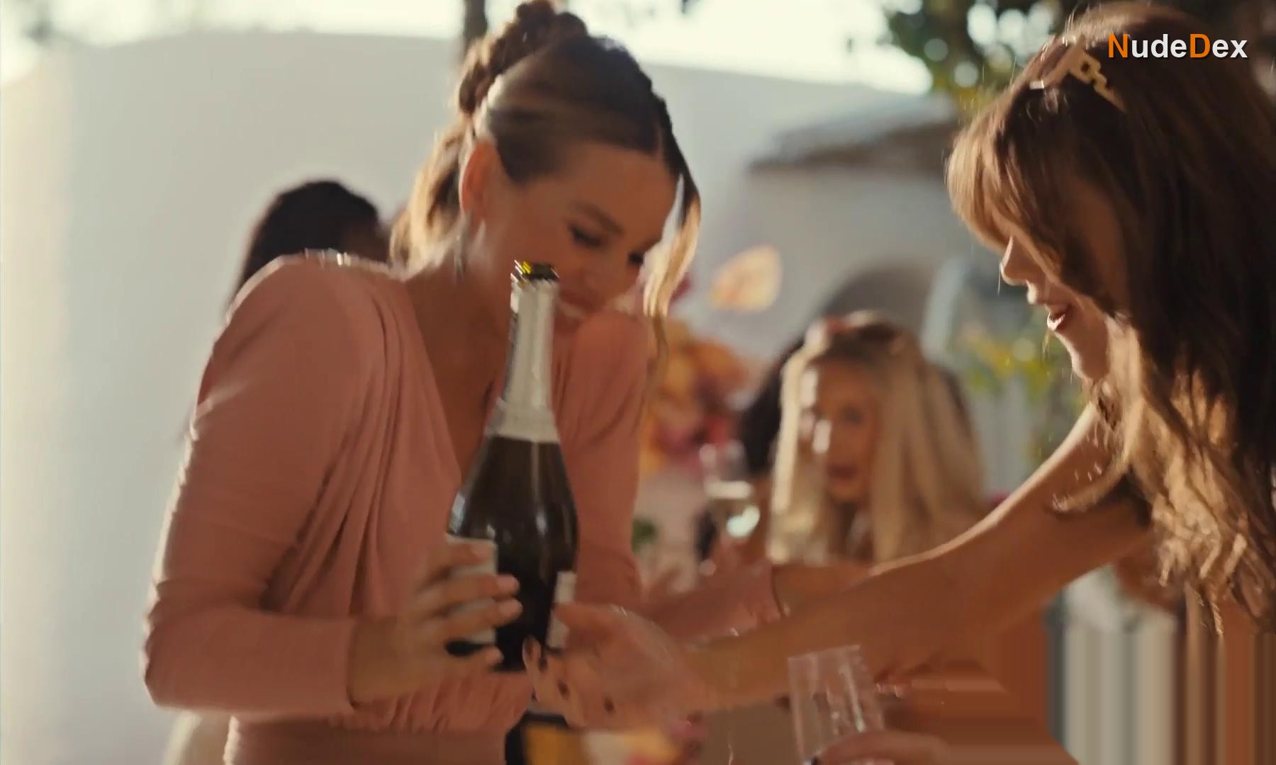 Laura Gordon in Watching You, photo 12