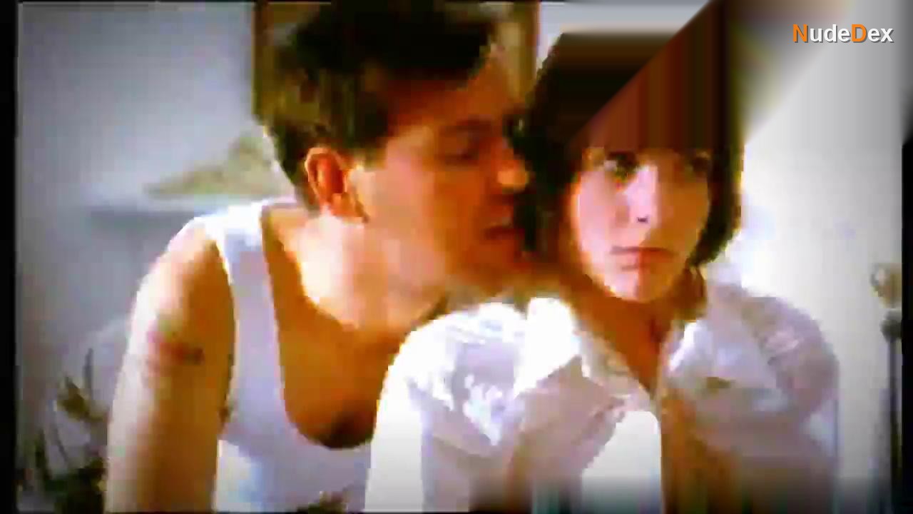 Intimate Relations in Intimate Relations, photo 13