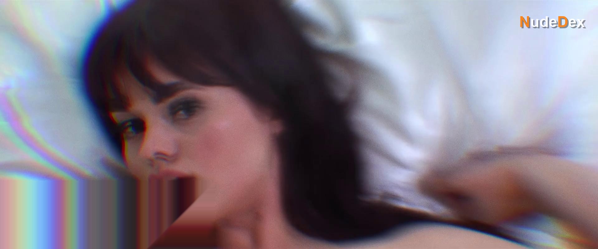 Lauren Lavera in The Fetus, photo 2