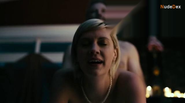 Lauren Lee Smith in How To Plan An Orgy In A Small Town, photo 2