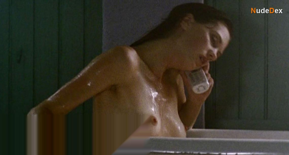 Lauren Lee Smith in Lie With Me, photo 20