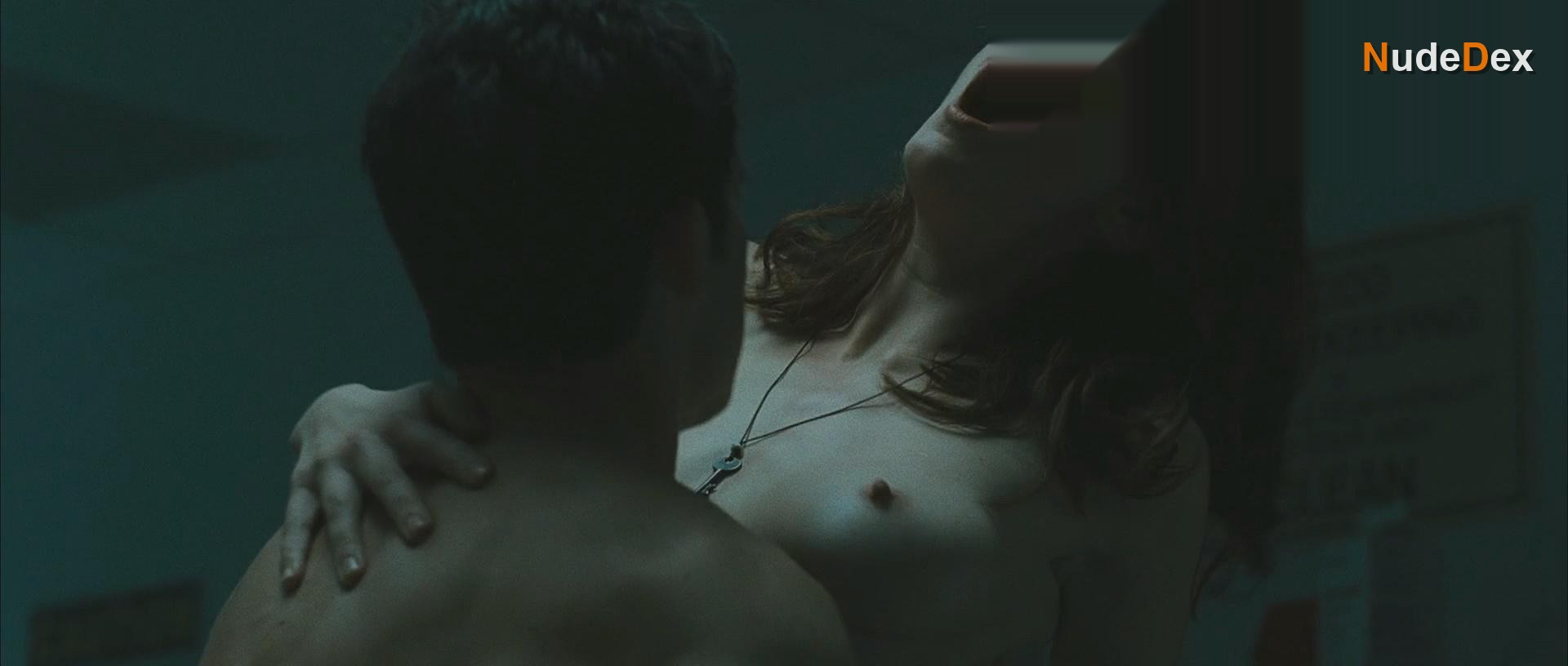 Lauren Lee Smith in Pathology, photo 7