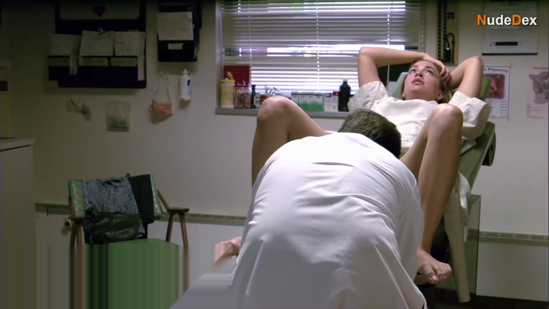 Lauren Nathanson in Mother S Day Massacre, photo 1