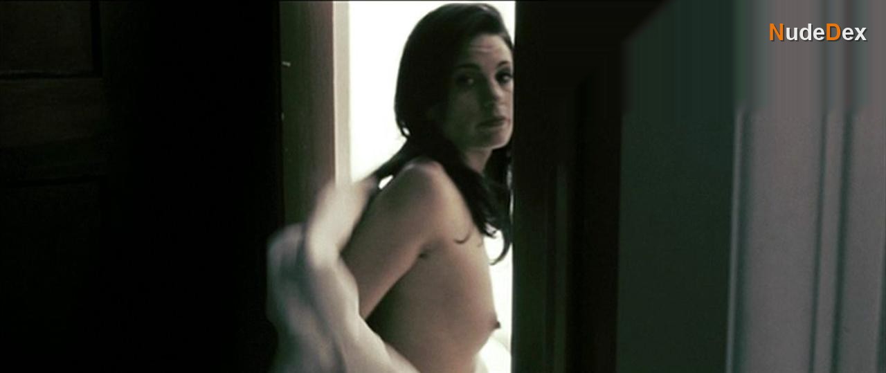 Leah Cairns in 88 Minutes, photo 2