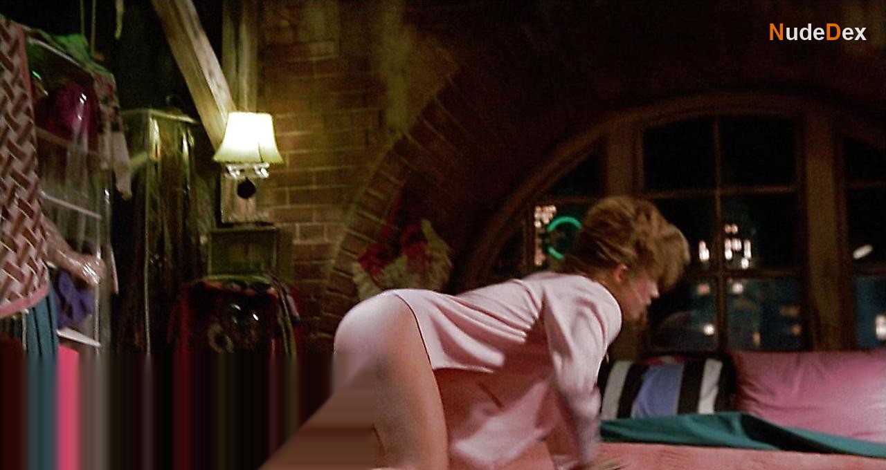 Howard The Duck in Howard The Duck, photo 5