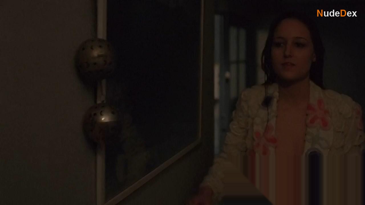 Leelee Sobieski in In A Dark Place, photo 3
