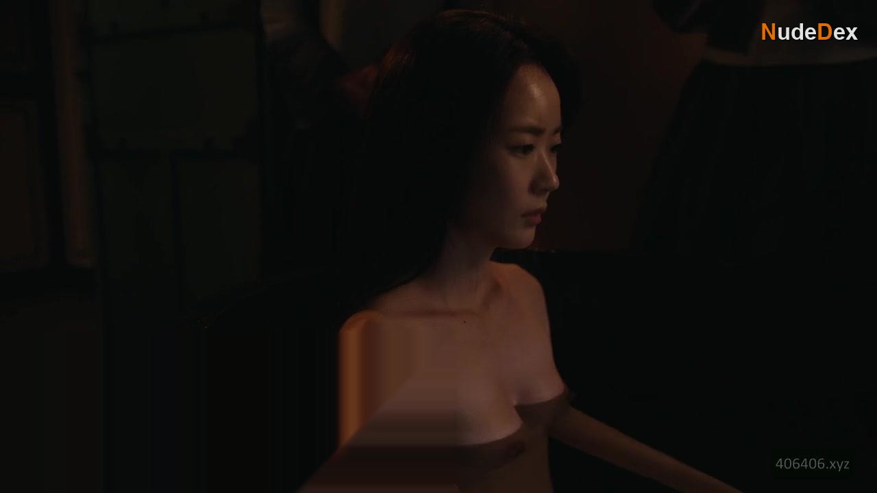 Lee Yi Dam in The Queen Who Crowns, photo 5