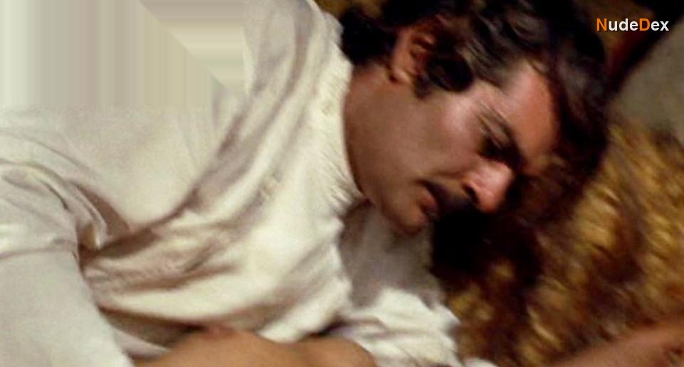 Leigh Taylor-young in The Horsemen, photo 3