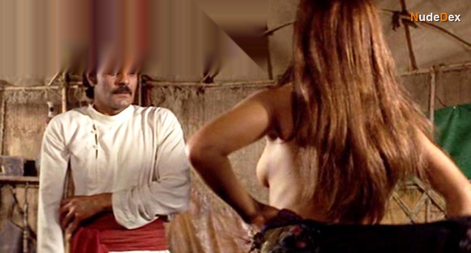 Leigh Taylor-young in The Horsemen, photo 4