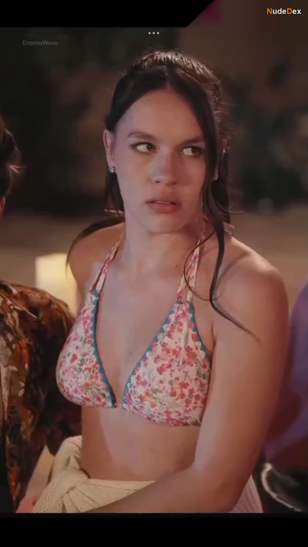 Leila Collins in The Summer Swap Game, photo 9