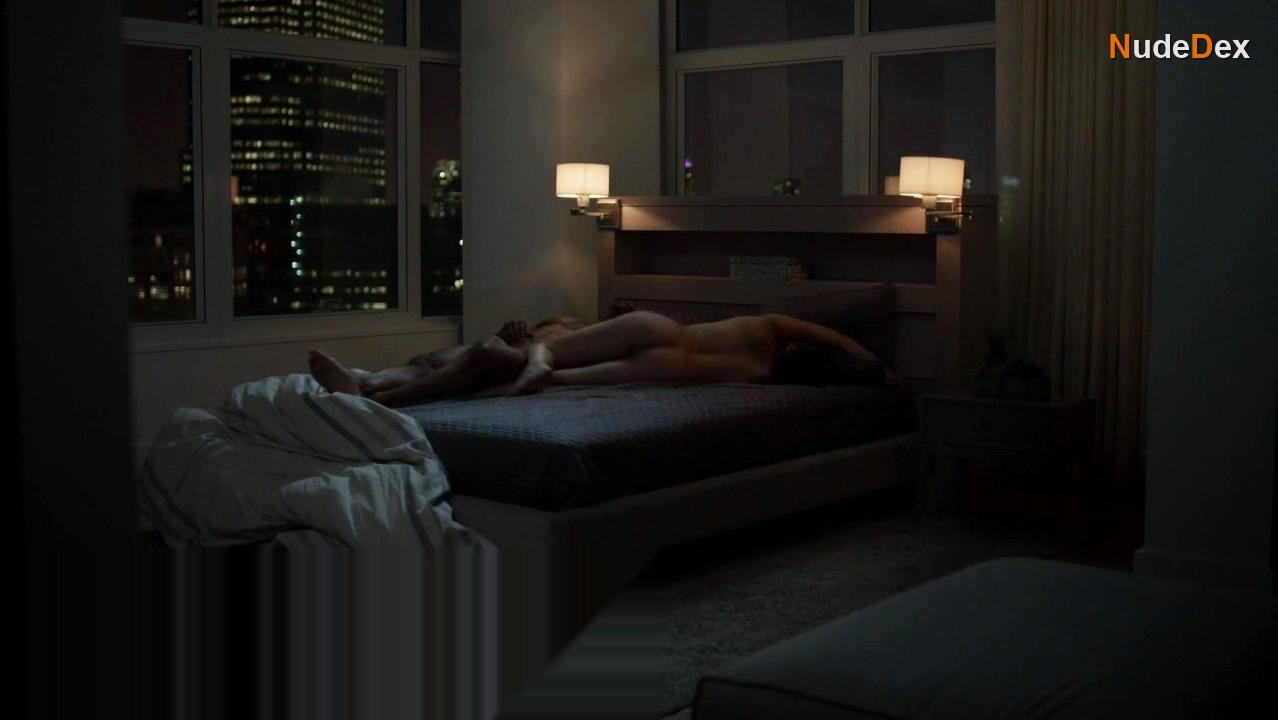 Lela Loren in Power, photo 13