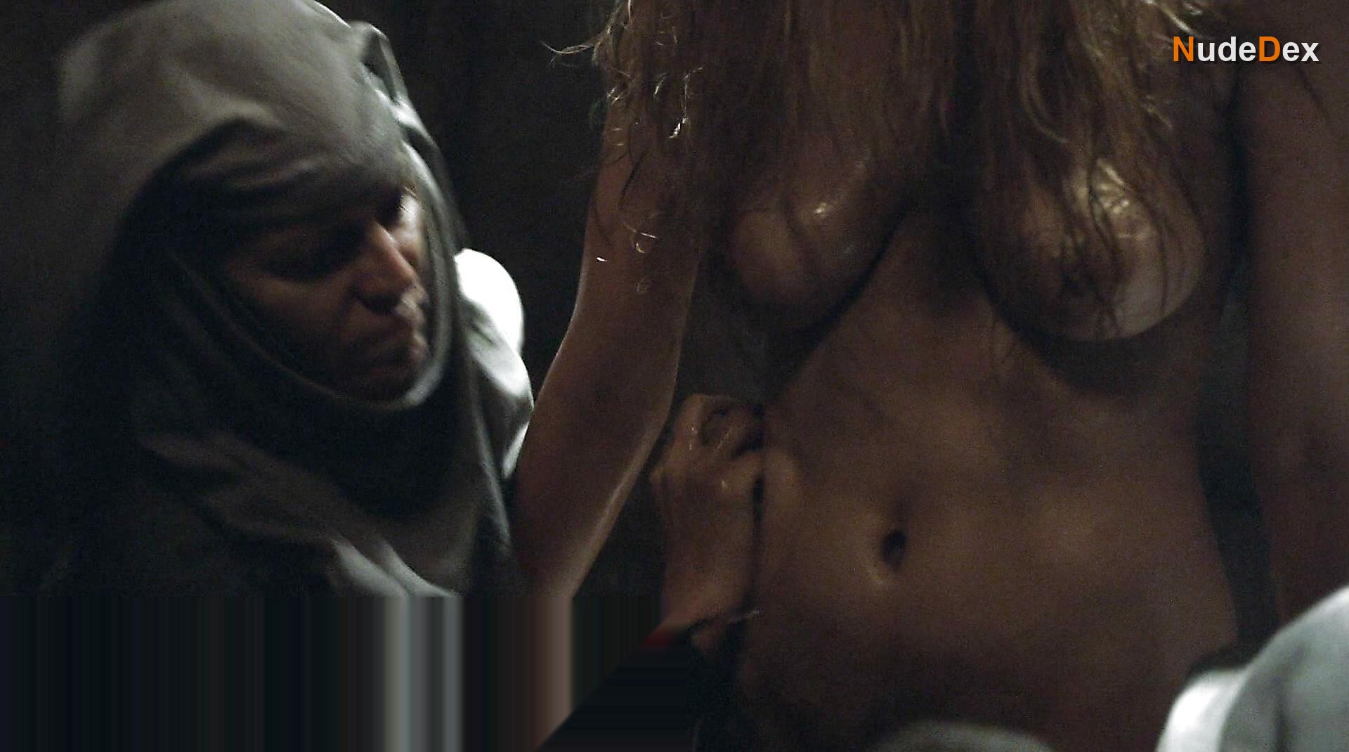 Lena Headey in Game Of Thrones, photo 18