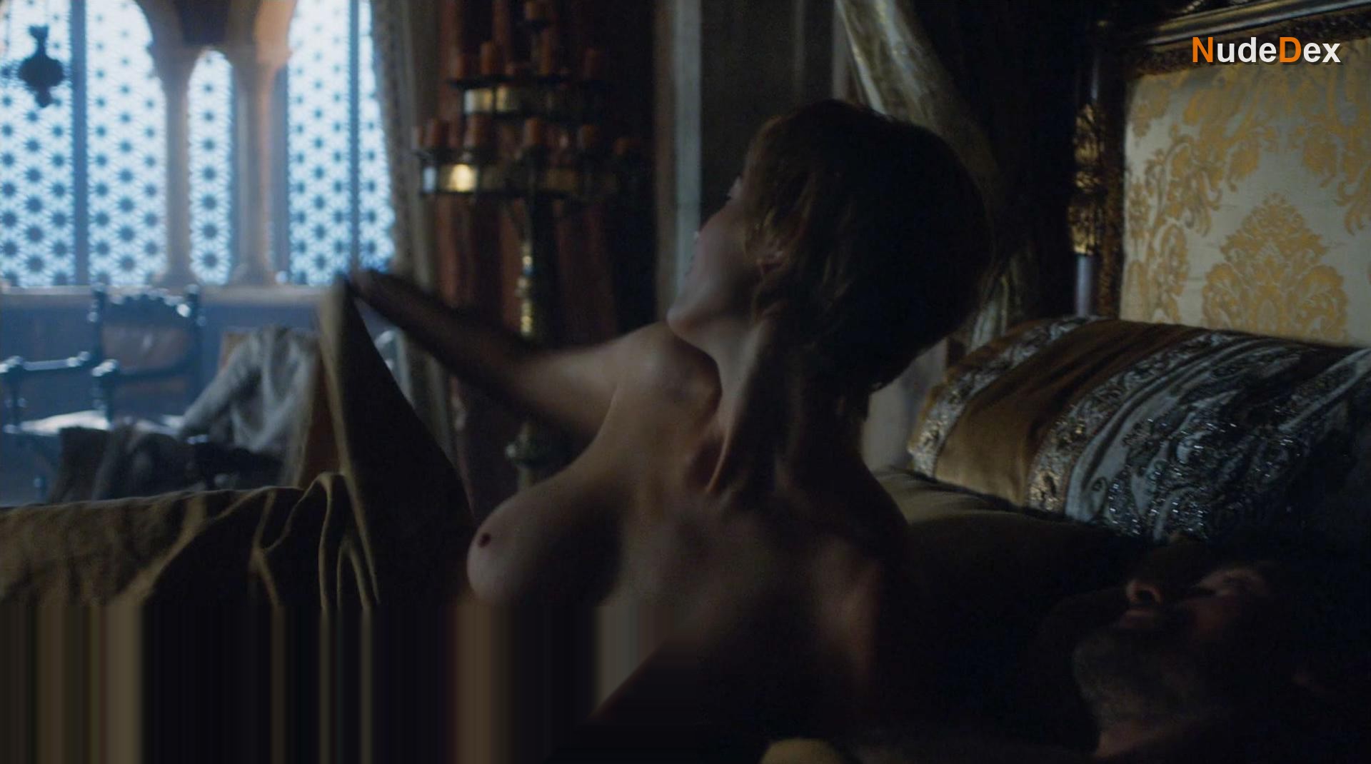 Lena Headey in Game Of Thrones, photo 25