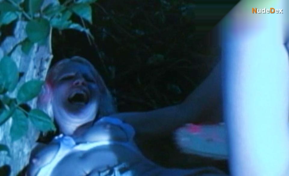 Lesley Vernot in Chainsaw Sally, photo 5