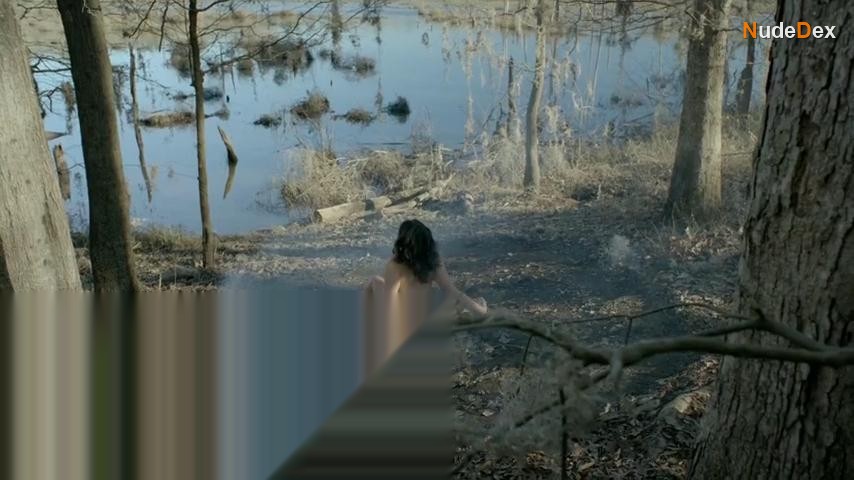 Leslie-ann Huff in The Vampire Diaries, photo 6