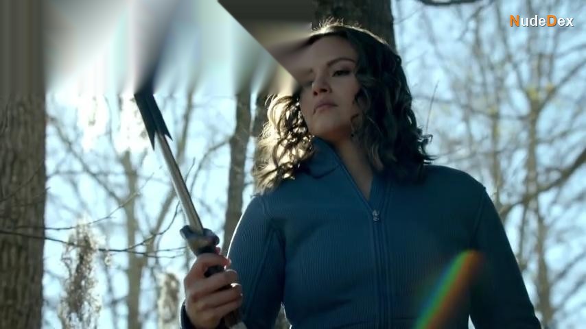 Leslie-ann Huff in The Vampire Diaries, photo 13