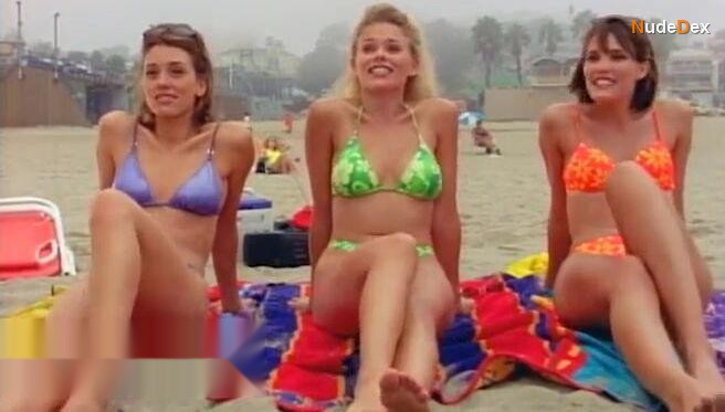 Leslie Bibb in Iron Man, photo 23