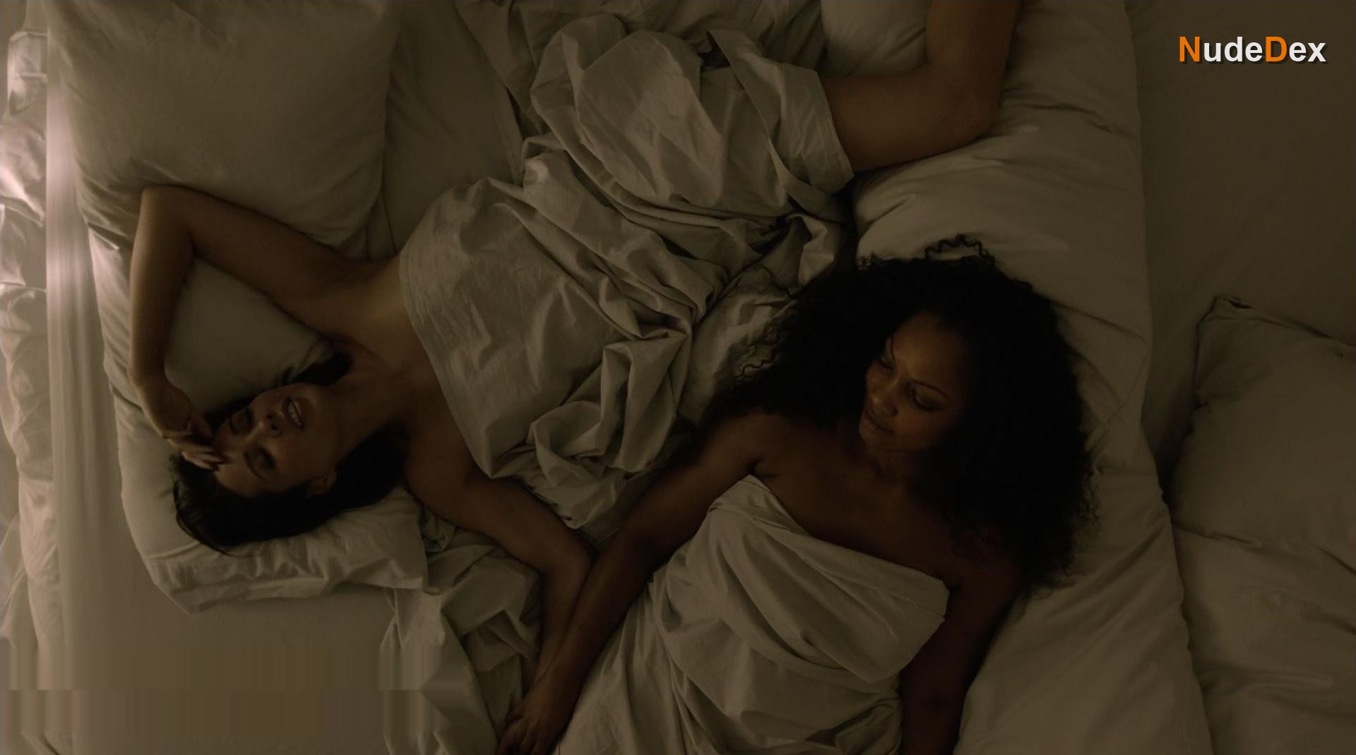Lexa Doig in The Arrangement, photo 3