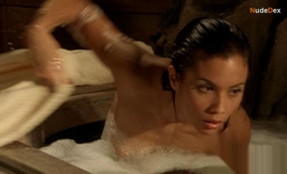 Lexa Doig in The Tracker, photo 1