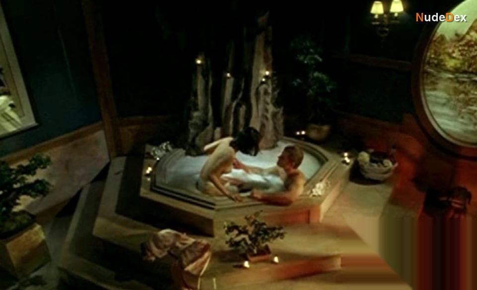Lexa Doig in The Tracker, photo 4