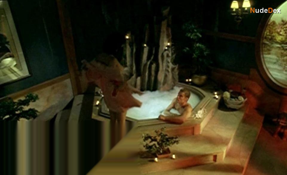 Lexa Doig in The Tracker, photo 5