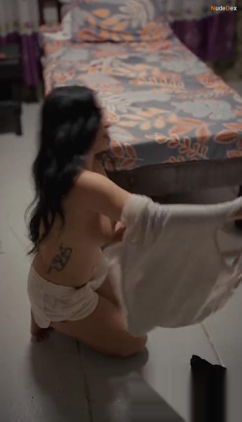 Lexi Paloma in Secret Confessions, photo 5