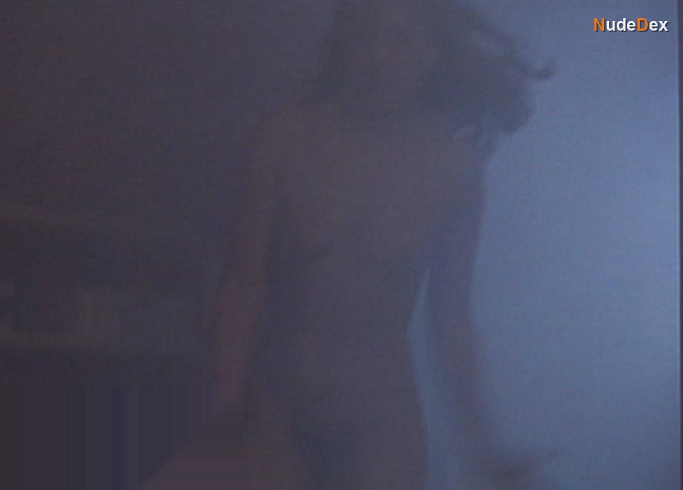Lia Williams in Shot Through The Heart, photo 11