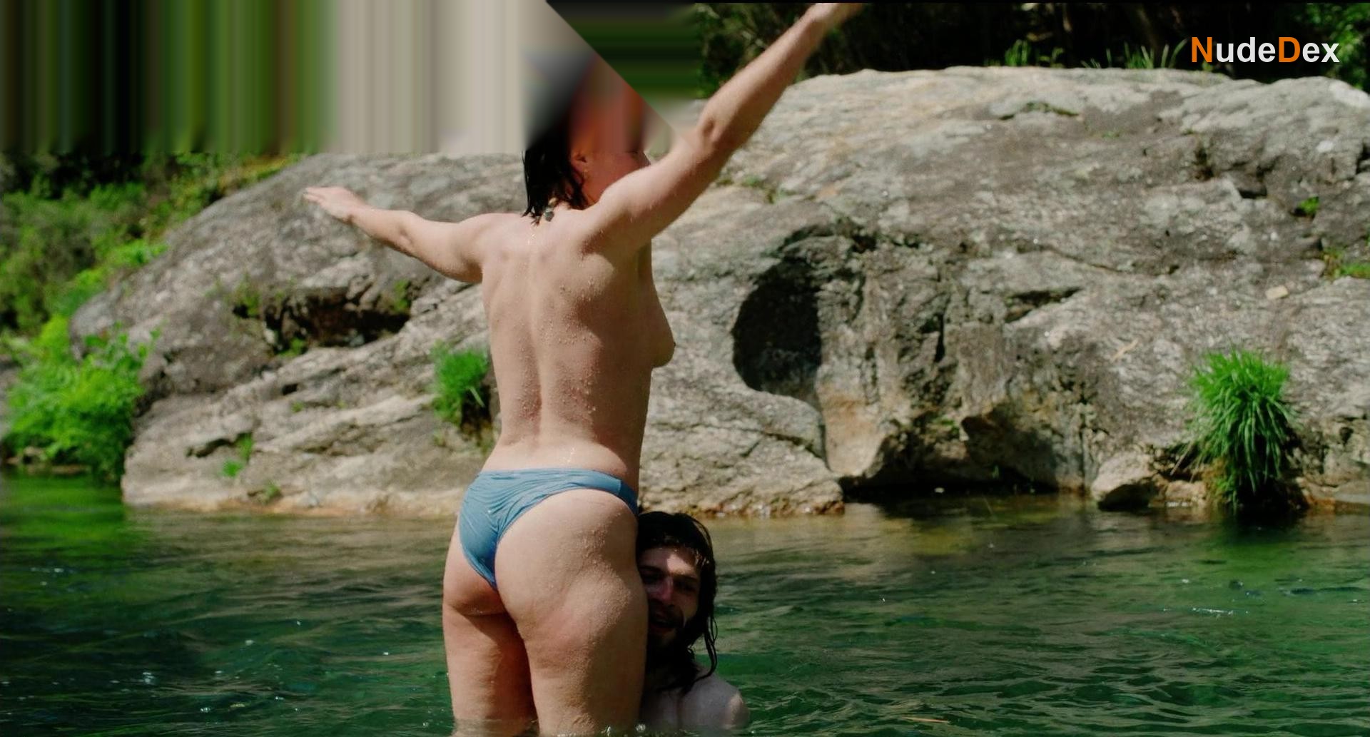 Lidia Veiga in Stroking An Animal, photo 48