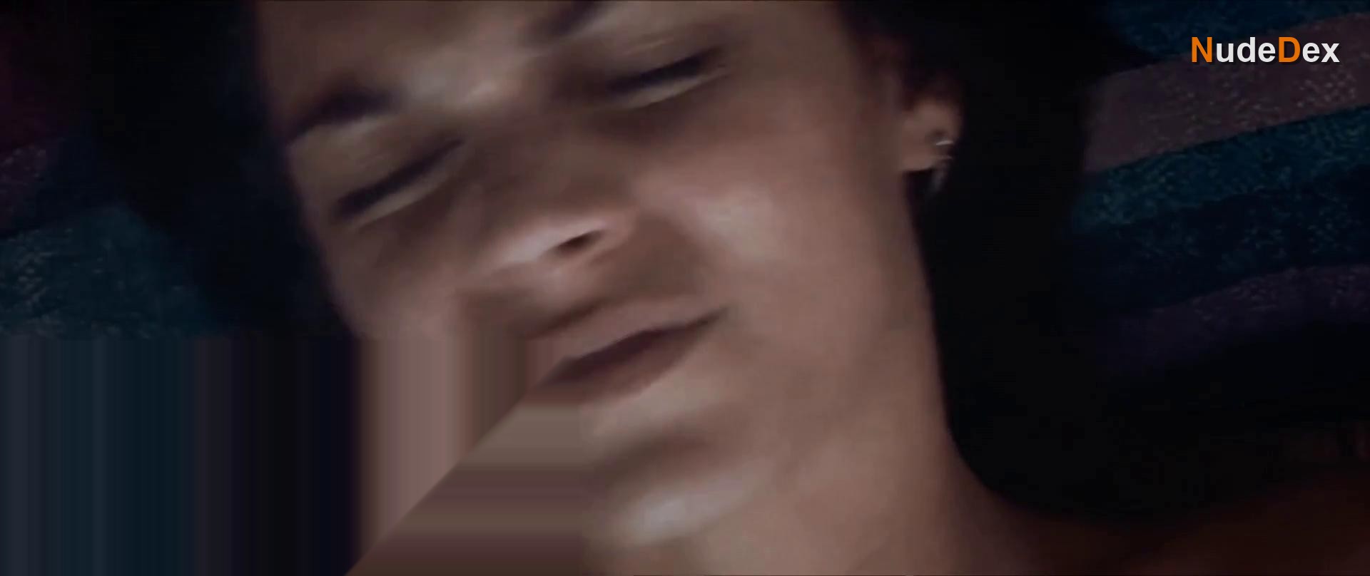Lidise Pousa in Aversion, photo 5