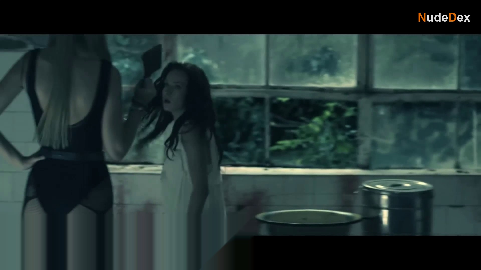 Liliya Stefanova in Slavi Trifonov Ku Ku Band, photo 1