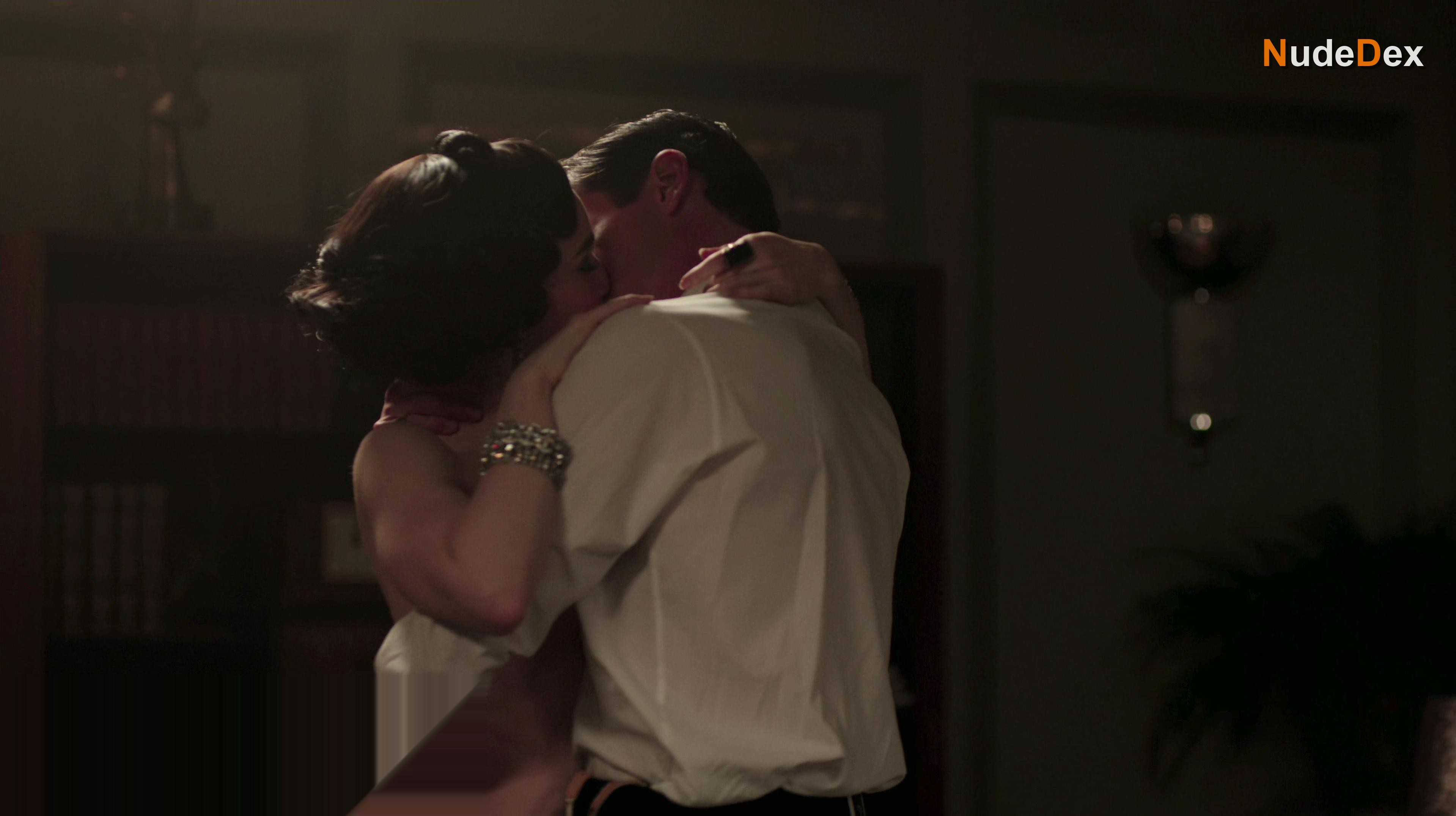 Lily Collins in The Last Tycoon, photo 2