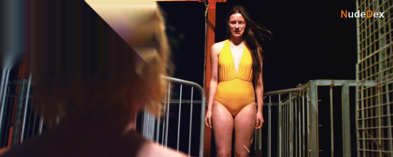 Lily Sullivan in Mental, photo 8