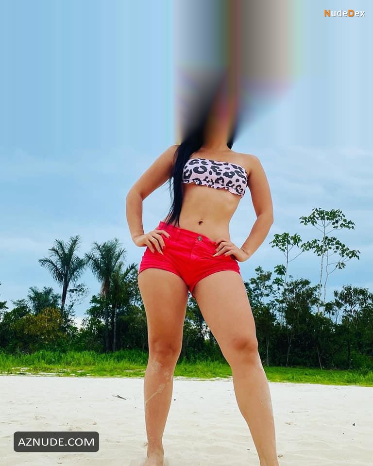 Linda Caba in Selva Peru, photo 28