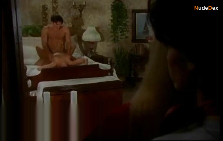 Linda Diego in Unsorted, photo 9