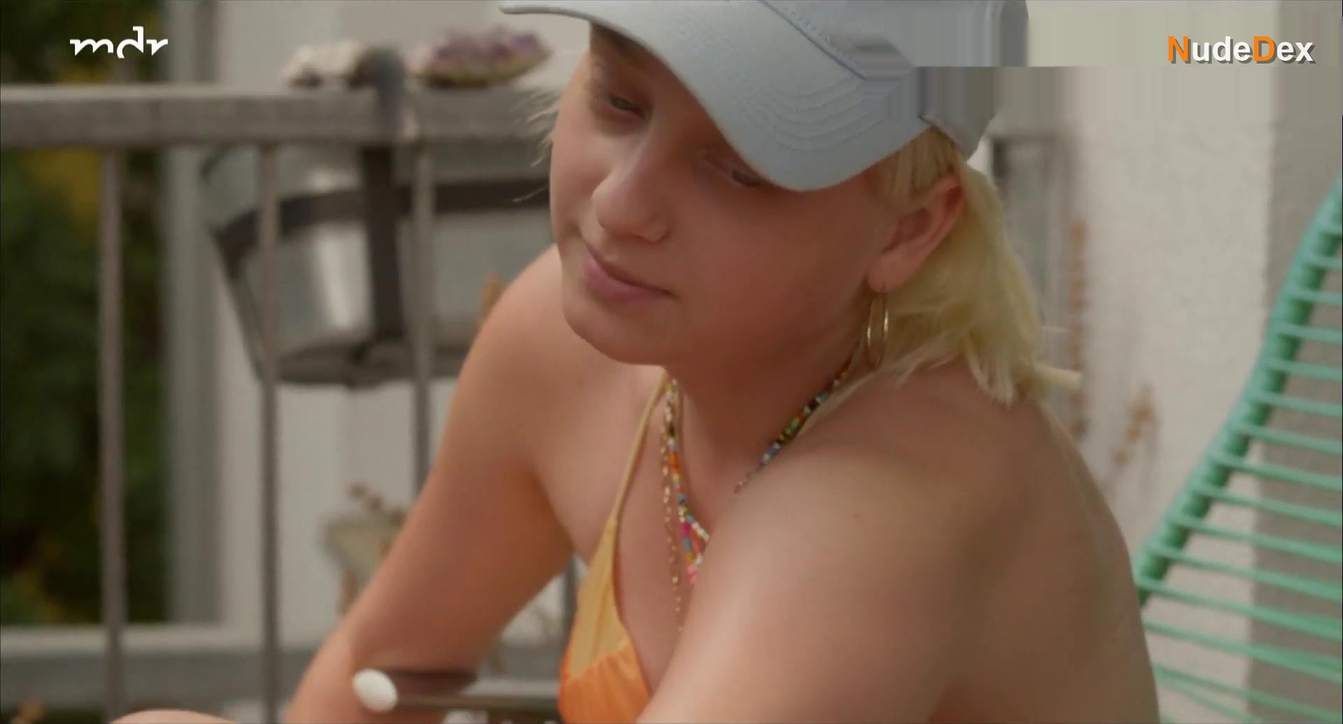 Linda Rohrer in Urlaubsversuche, photo 5