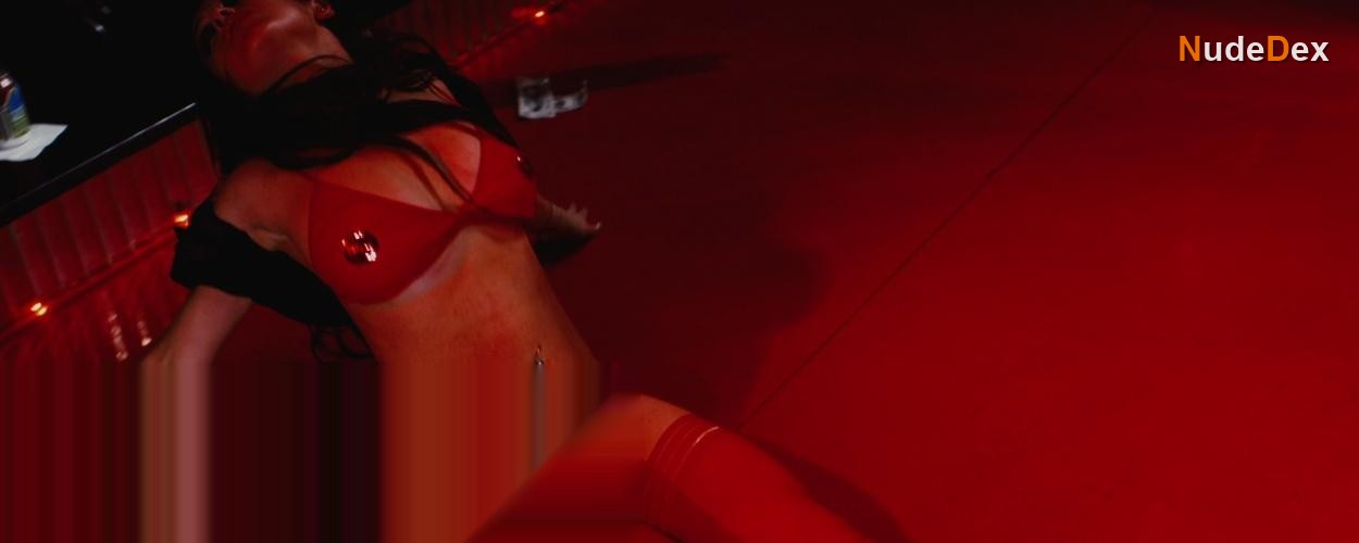 Lindsay Lohan in I Know Who Killed Me, photo 3
