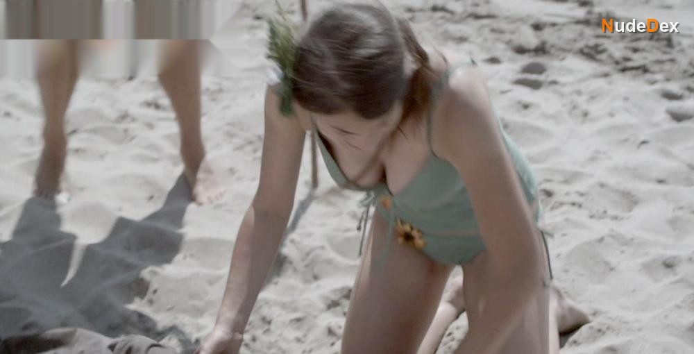 Lindsey Shaw in Devolved, photo 5