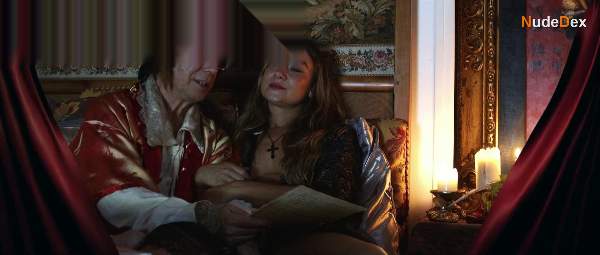 Casanova In Love Juliette in Casanova In Love Juliette, photo 2