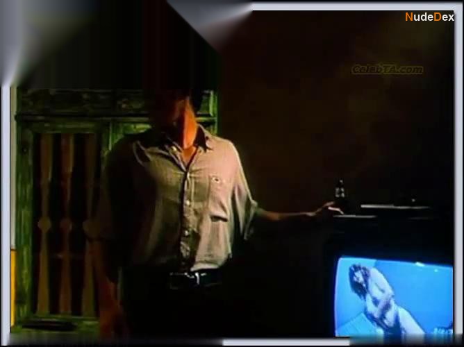 Lisa Comshaw in Depraved, photo 1