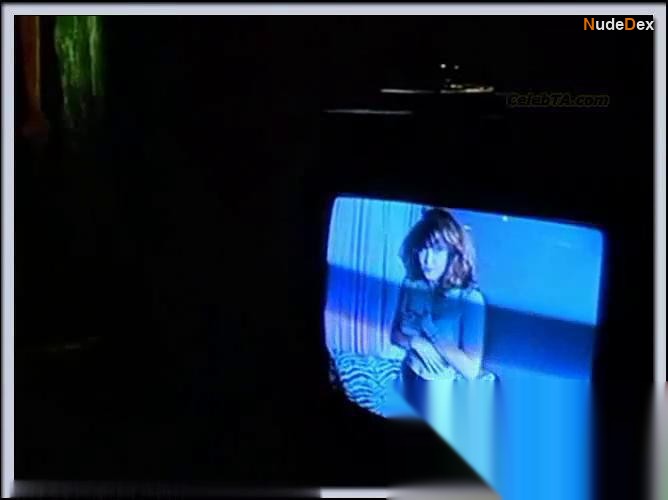 Lisa Comshaw in Depraved, photo 2