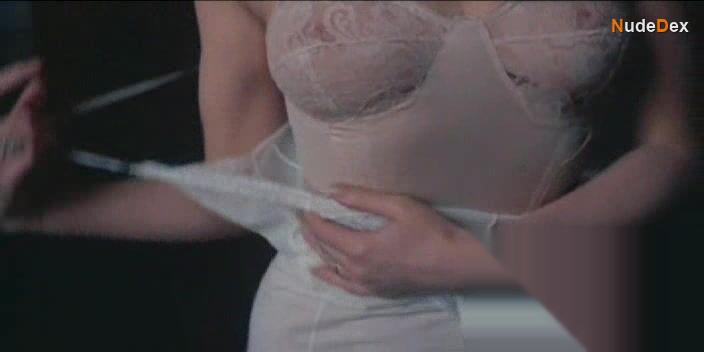 Lisa Gastoni in Submission, photo 2