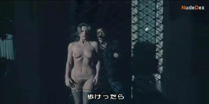 Submission in Submission, photo 27