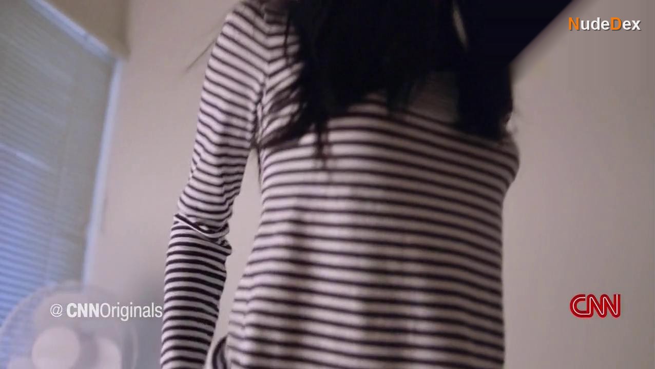 Lisa Ling in This Is Life With Lisa Ling, photo 10