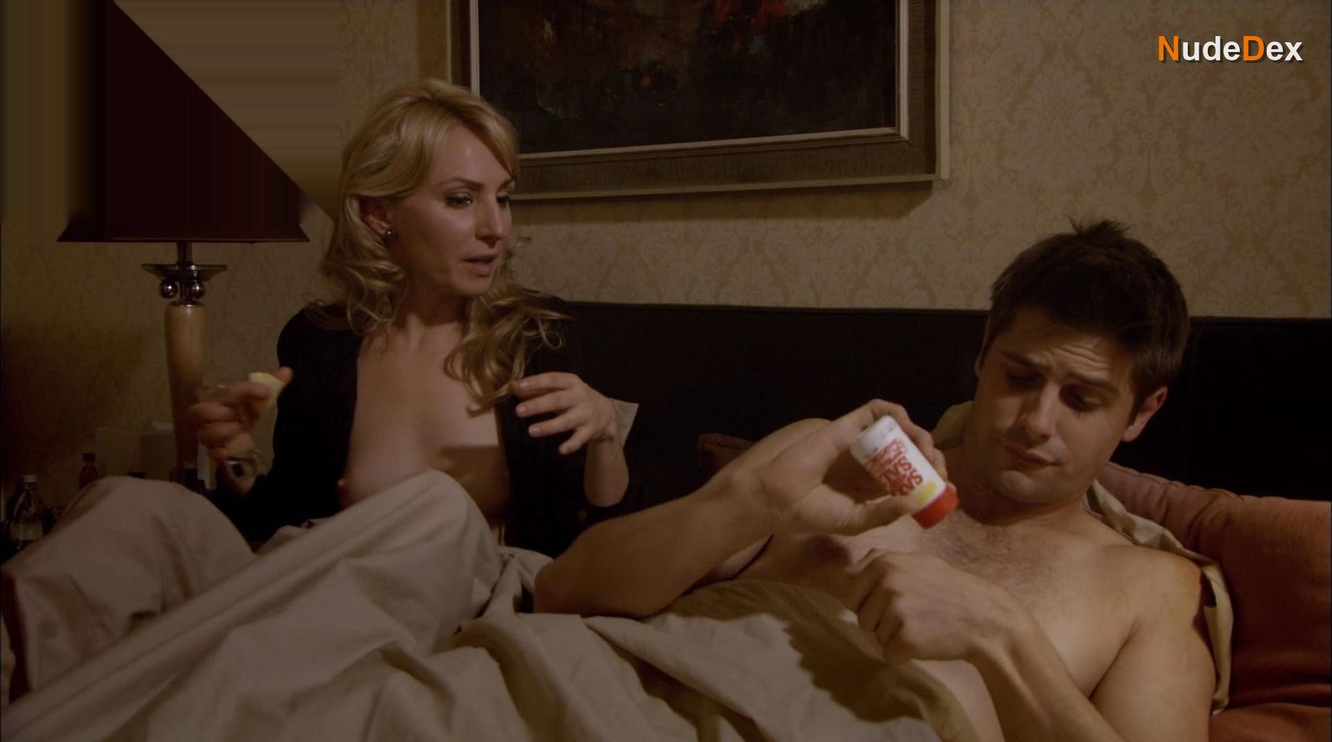 Lisa Mccune in Rake, photo 10